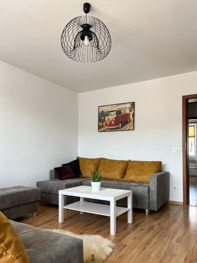 Uroczy Apartament Pod Skarpa 와도웨스 외부 사진